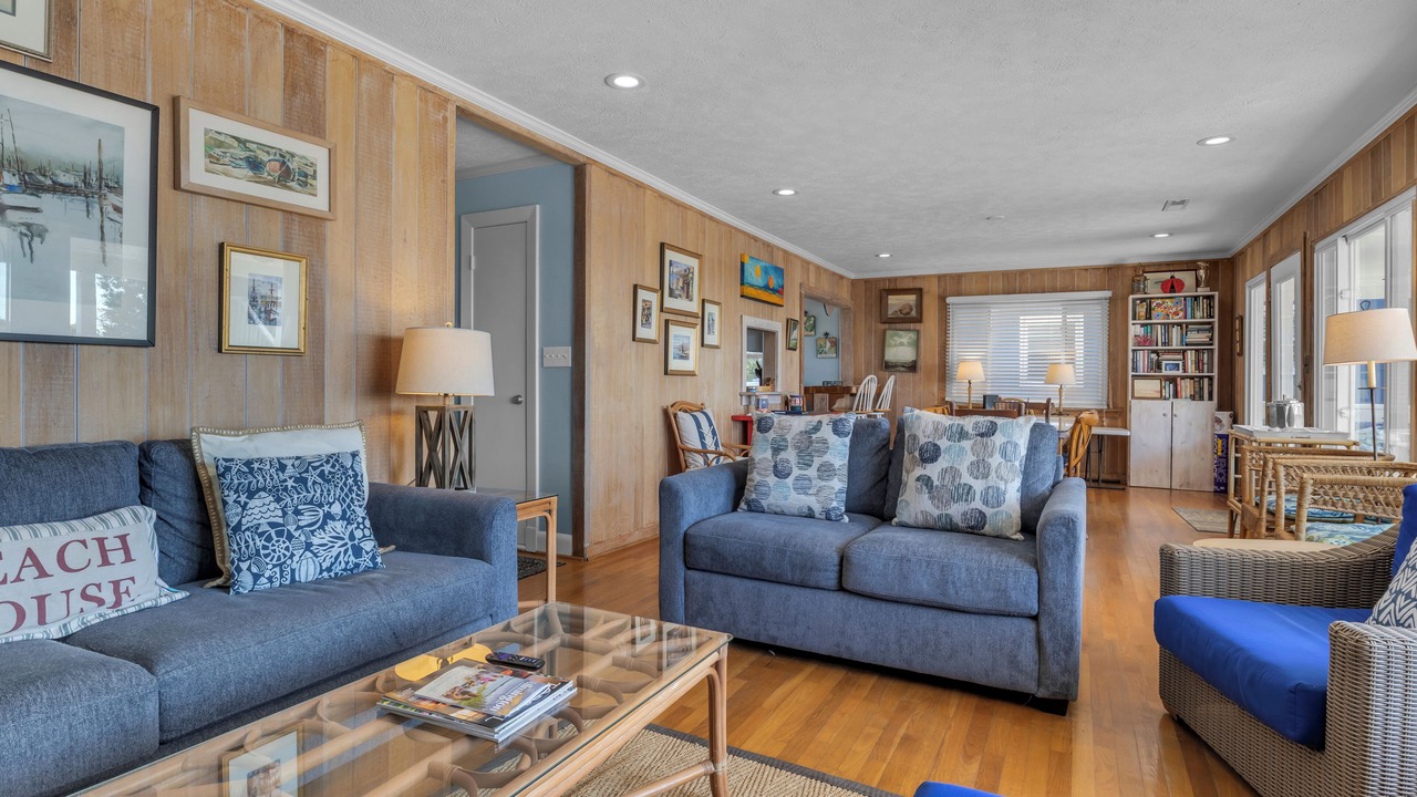 Photo of Livingroom in South End
