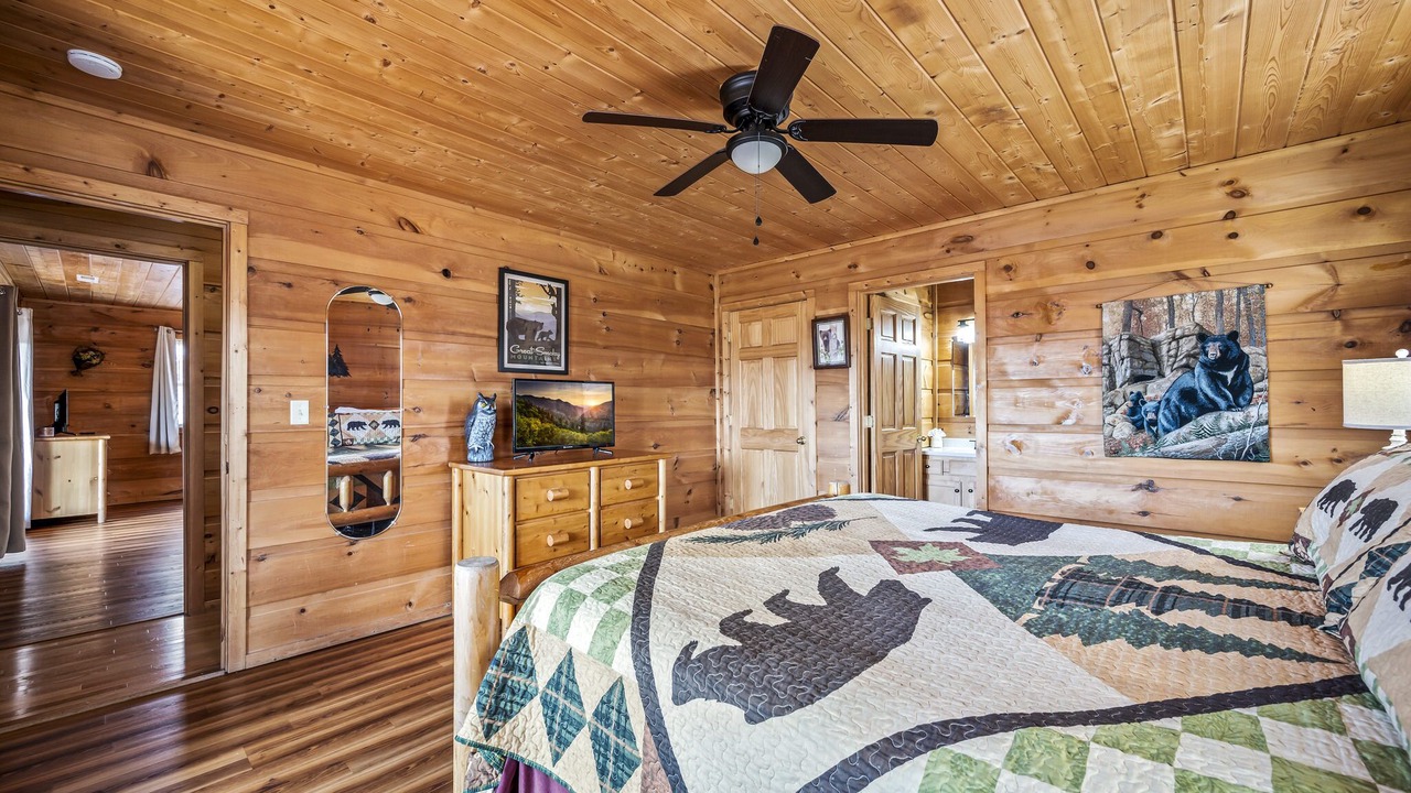 Photo of Bedroom in Gatlinburg