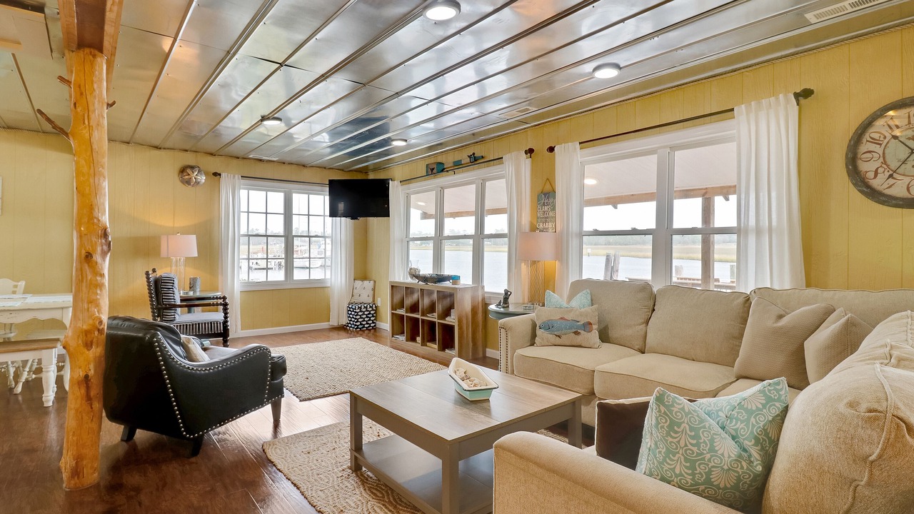 Photo of Livingroom in Varnamtown