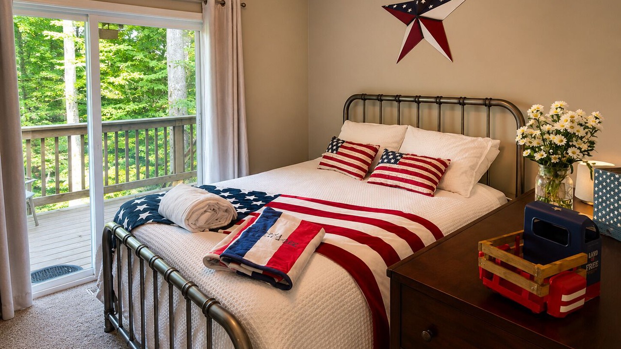 Photo of Bedroom in Lakeside Estates