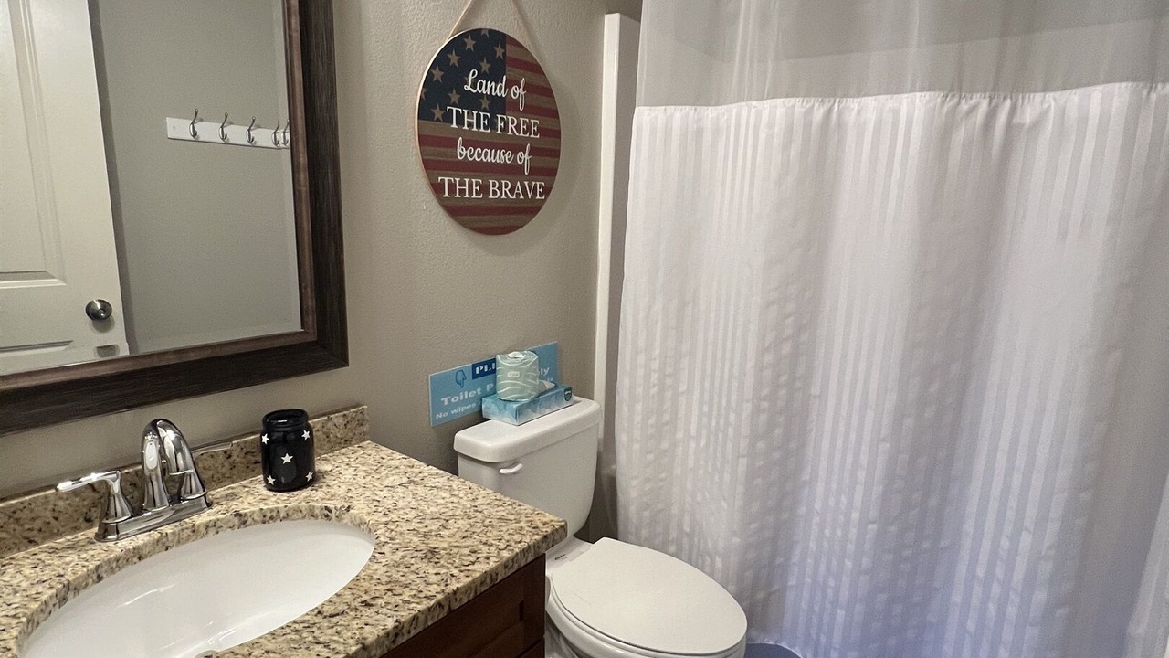 Photo of Bathroom in Lakeside Estates