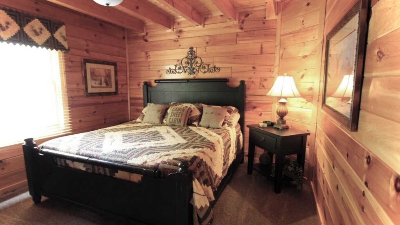 Photo of Bedroom in Pigeon Forge