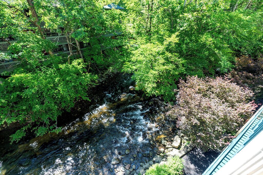 Photo of Patio Balcony in Gatlinburg