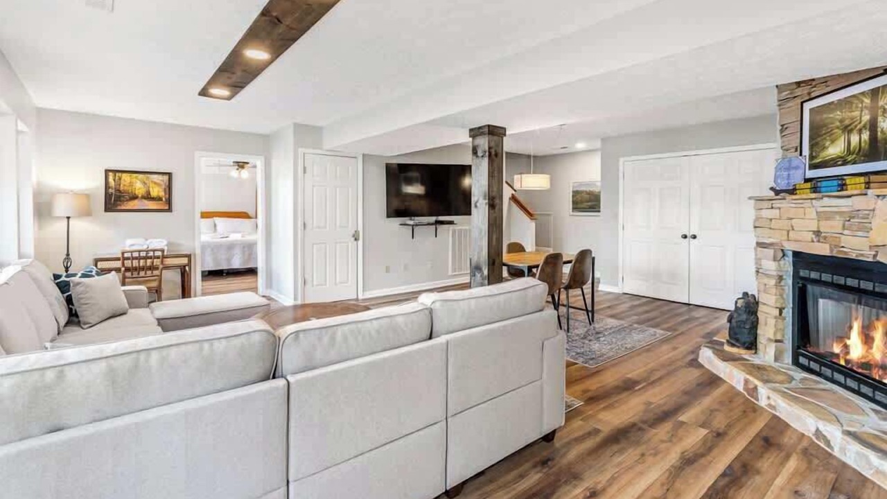 Photo of Livingroom in Chalet Village