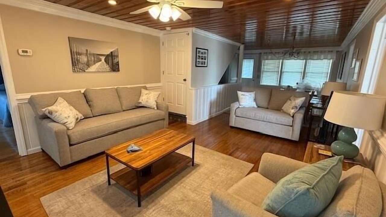 Photo of Bedroom in Surfside Beach