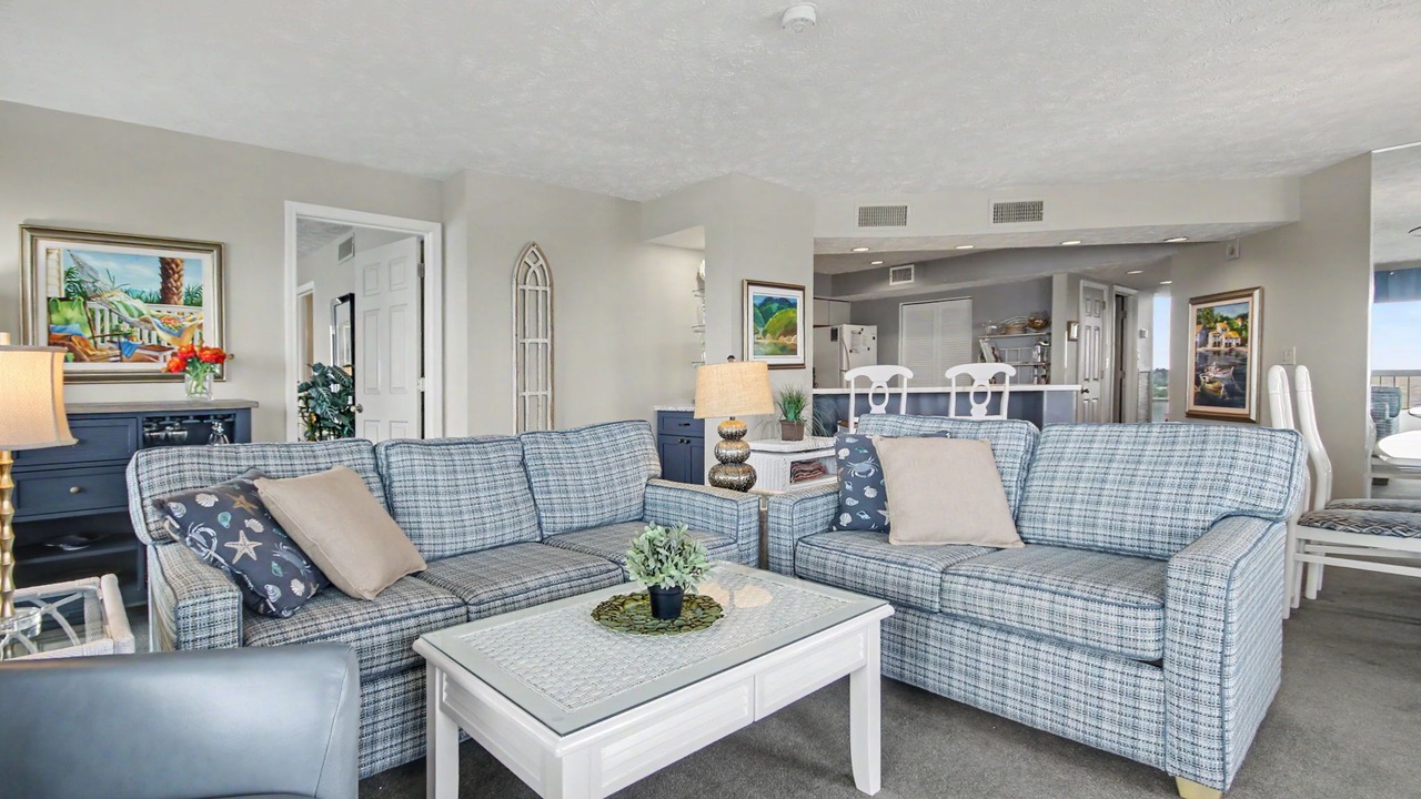 Photo of Livingroom in Crescent Beach