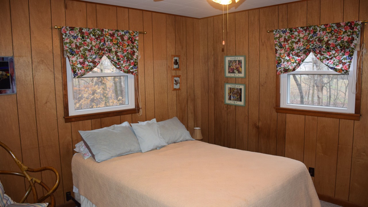 Photo of Bedroom in Hardin