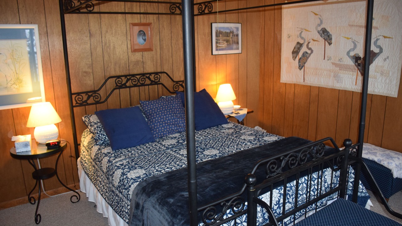 Photo of Bedroom in Hardin