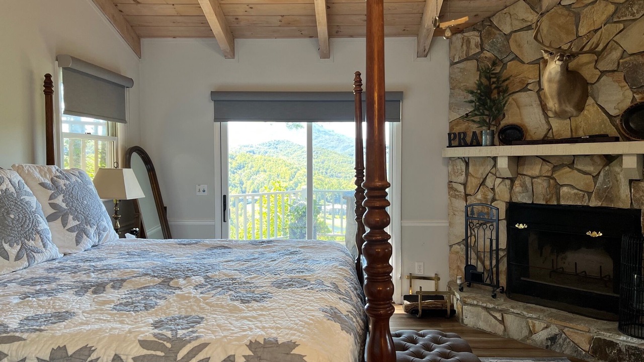 Photo of Bedroom in Boone