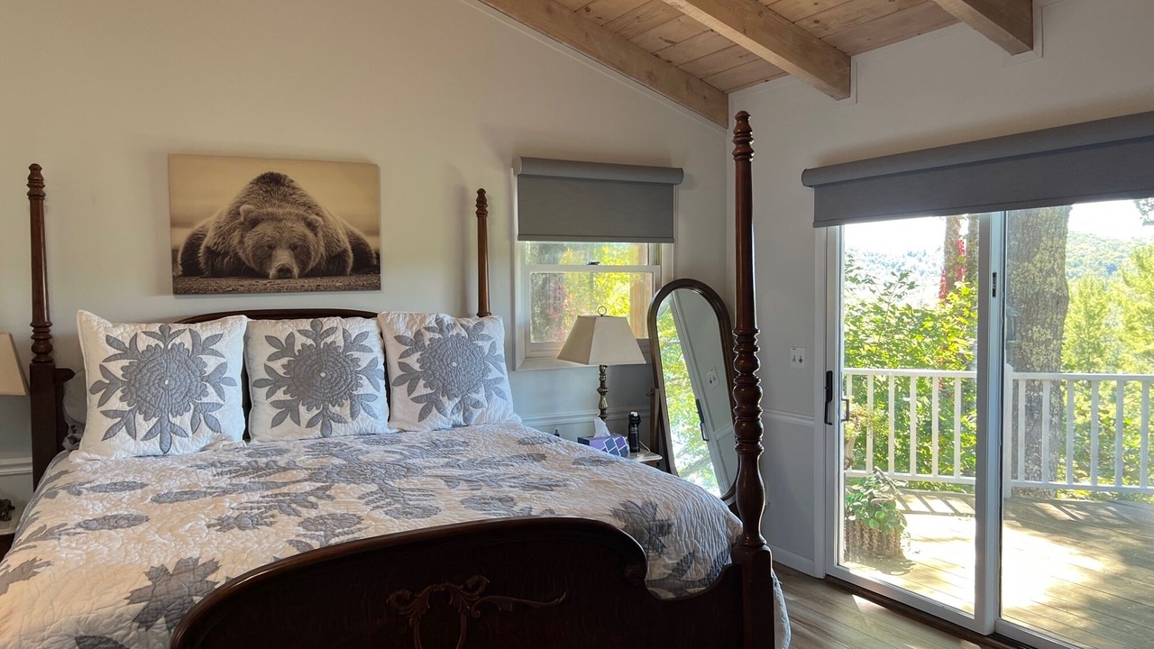 Photo of Bedroom in Boone