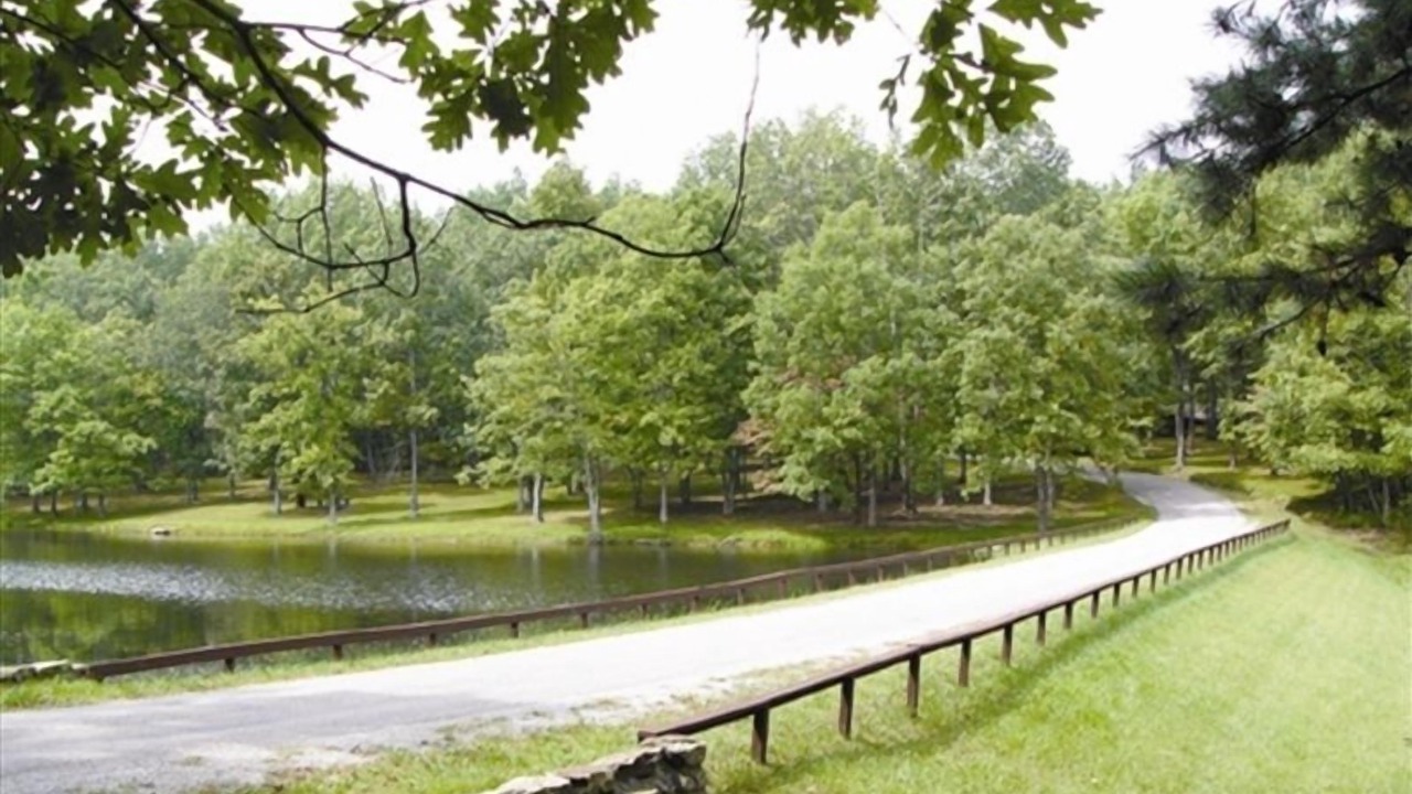 Photo of Others in Crossville