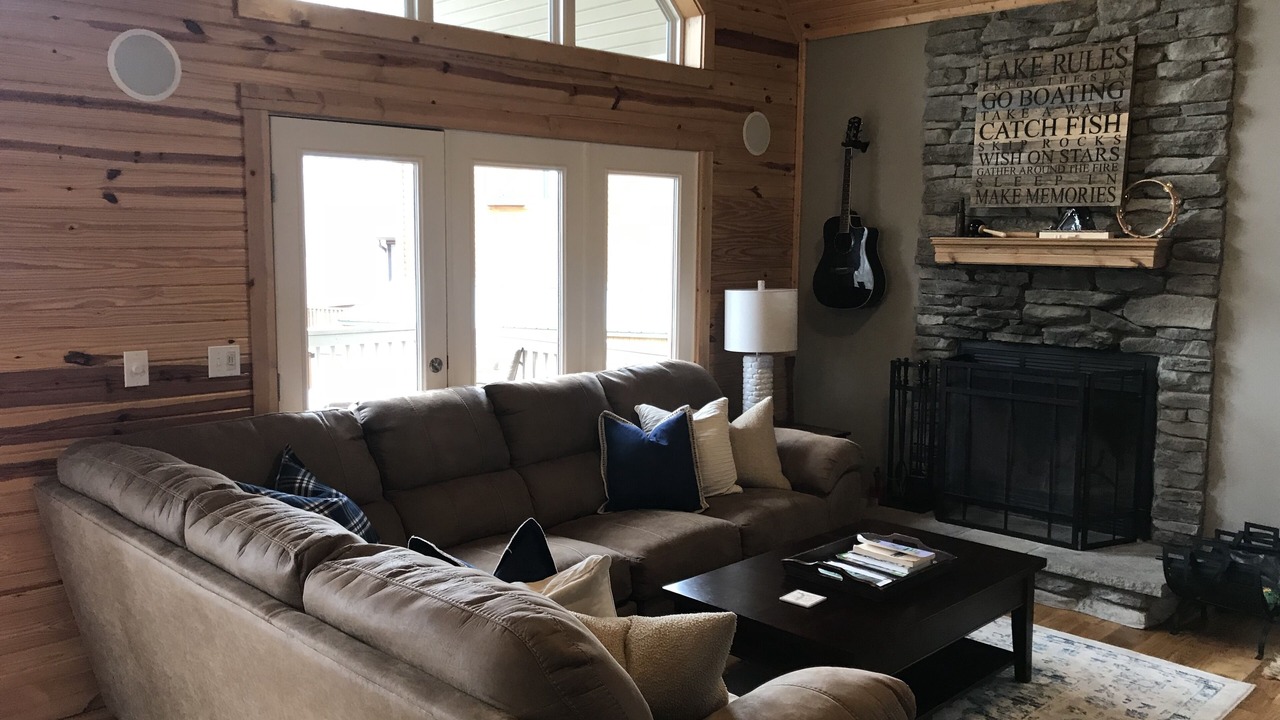 Photo of Livingroom in Bee Spring
