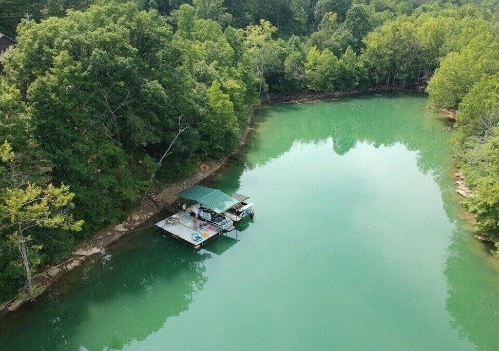 Photo of Others in Flat Hollow Marina