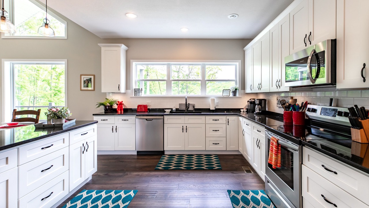 Photo of Kitchen in La Follette