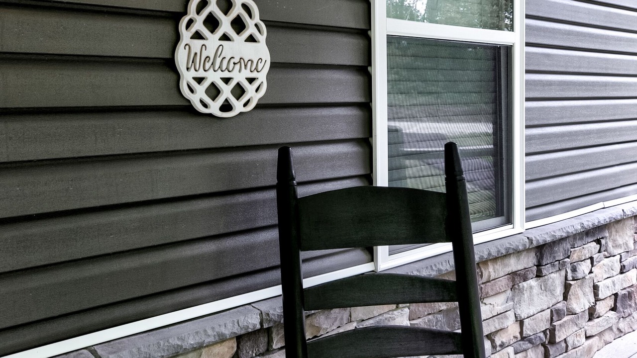Photo of Patio Balcony in La Follette
