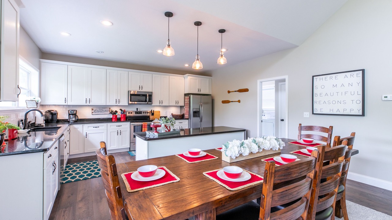 Photo of Kitchen in La Follette
