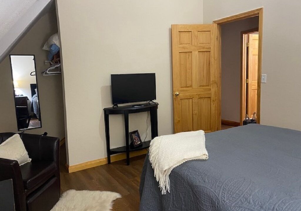 Photo of Bedroom in Jamestown