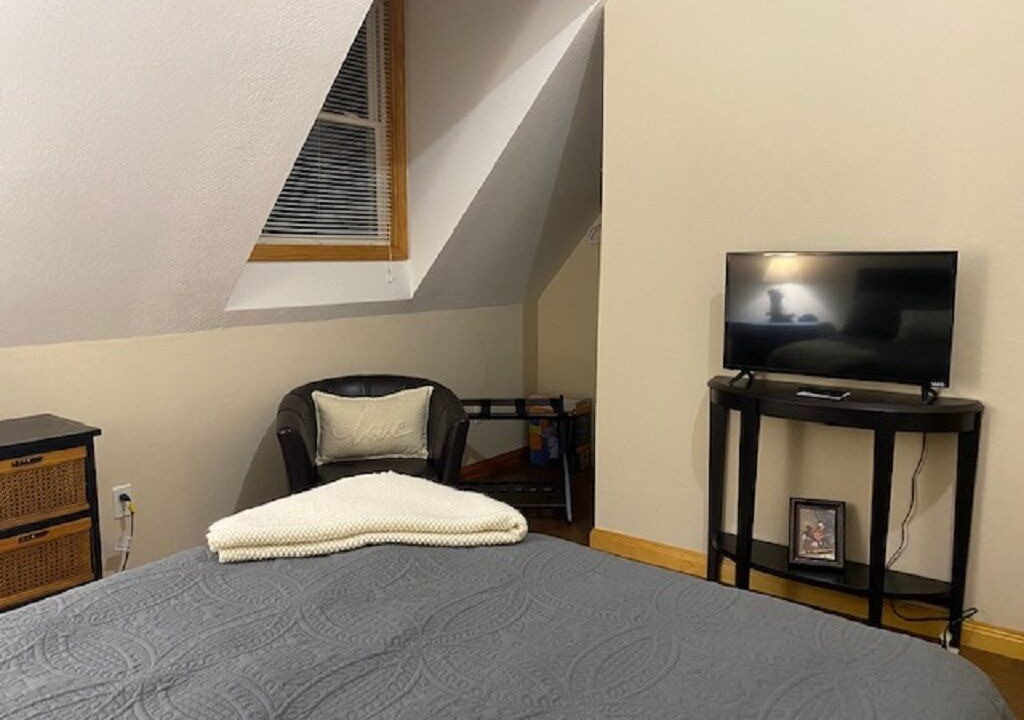 Photo of Bedroom in Jamestown