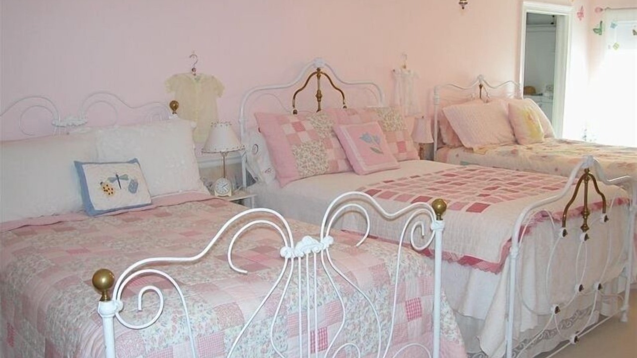 Photo of Bedroom in Seneca