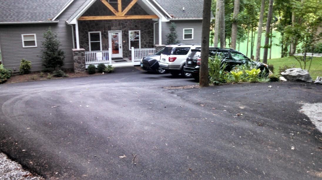 Photo of Others in La Follette
