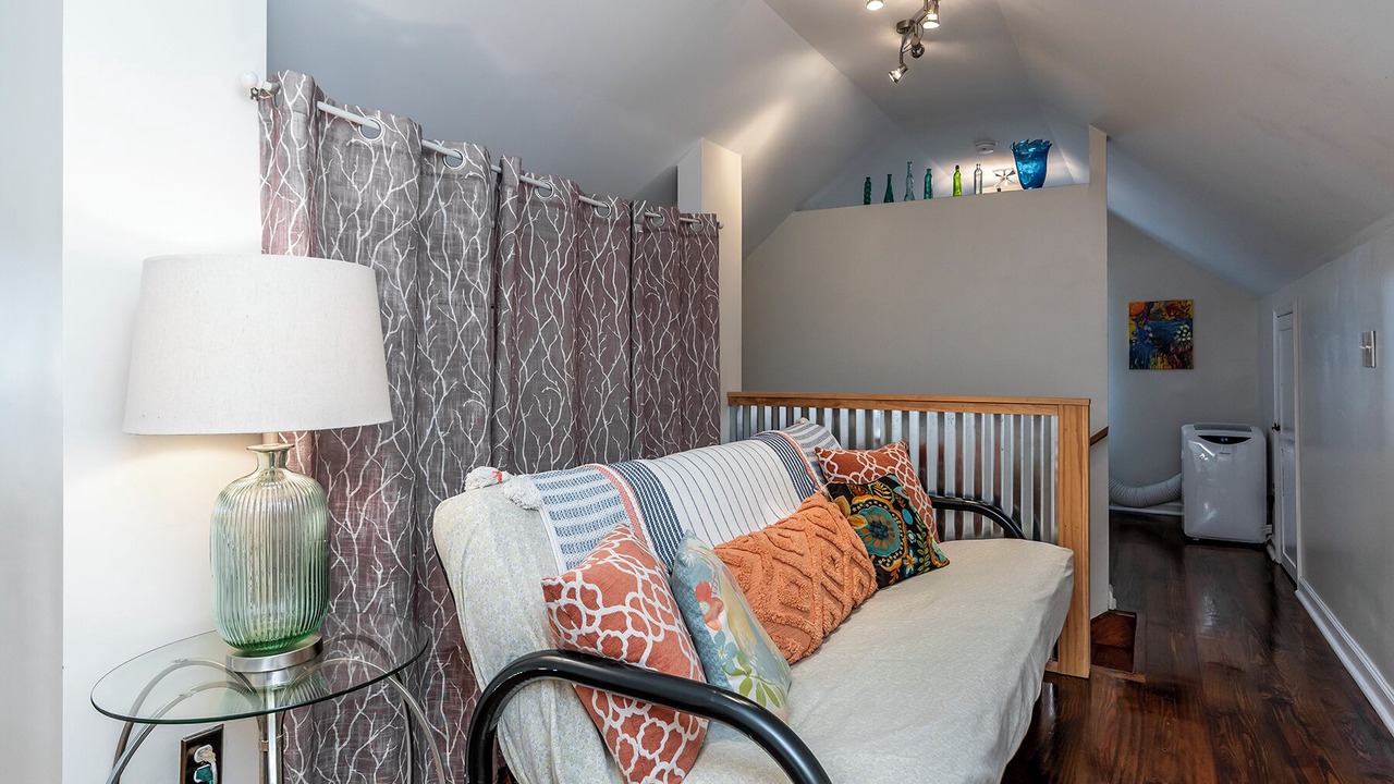 Photo of Livingroom in Berea