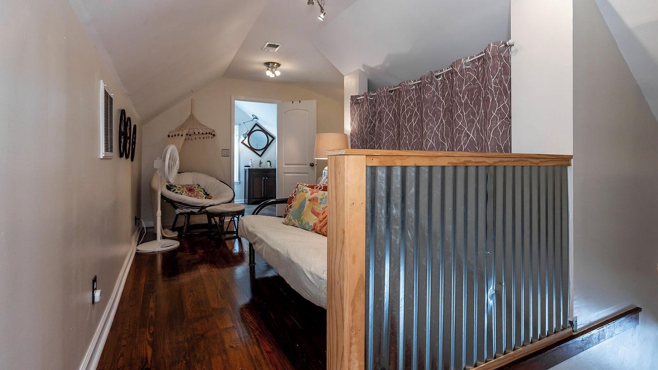 Photo of Bedroom in Berea