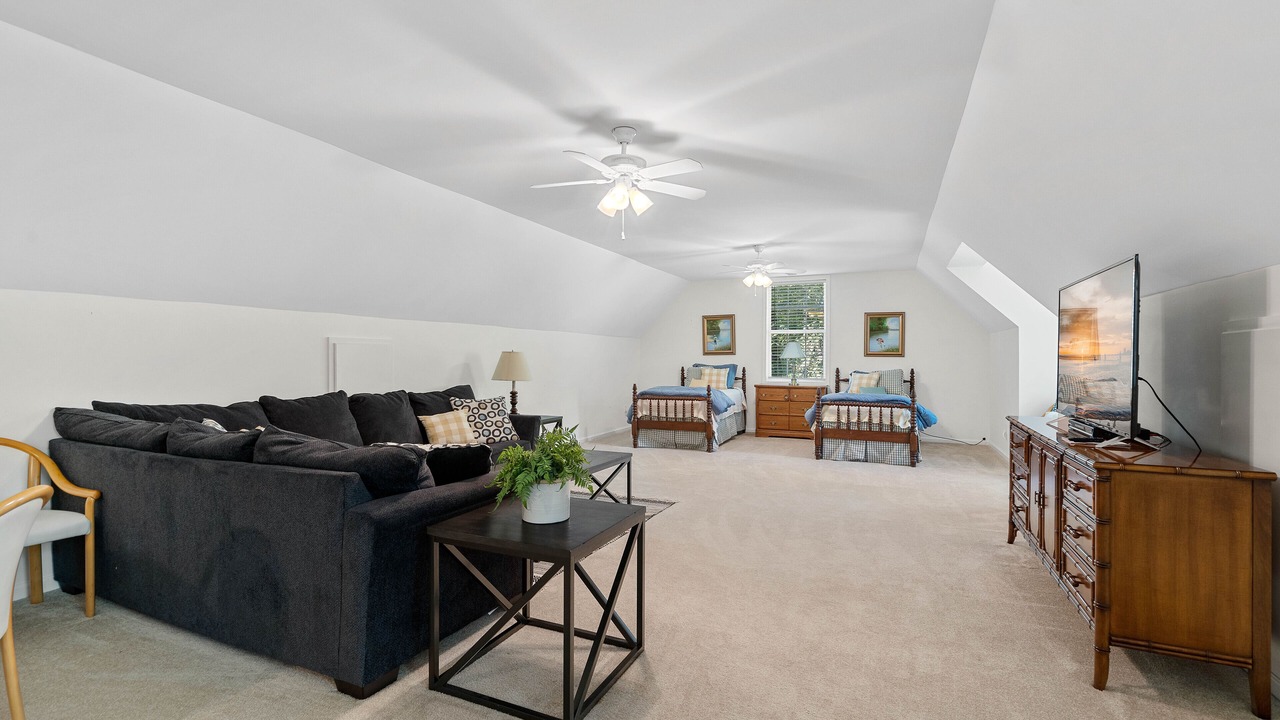 Photo of Livingroom in Barium Springs