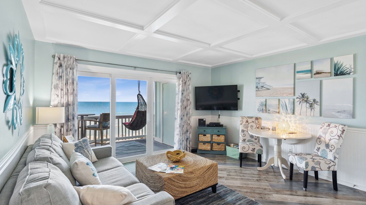 Photo of Livingroom in North Carolina Coast