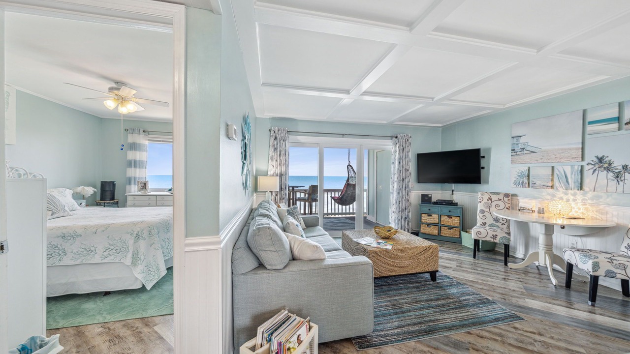 Photo of Livingroom in North Carolina Coast