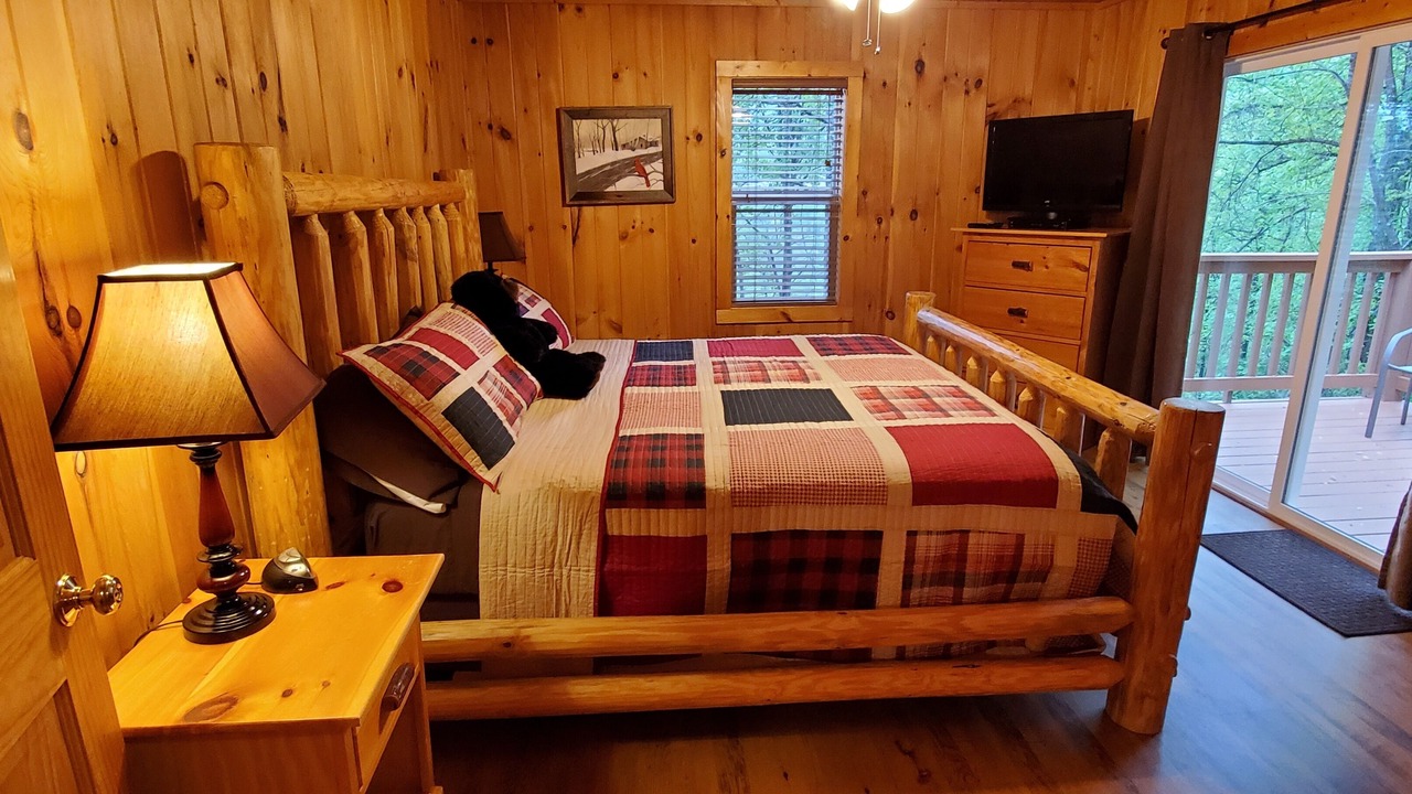 Photo of Bedroom in Sylva