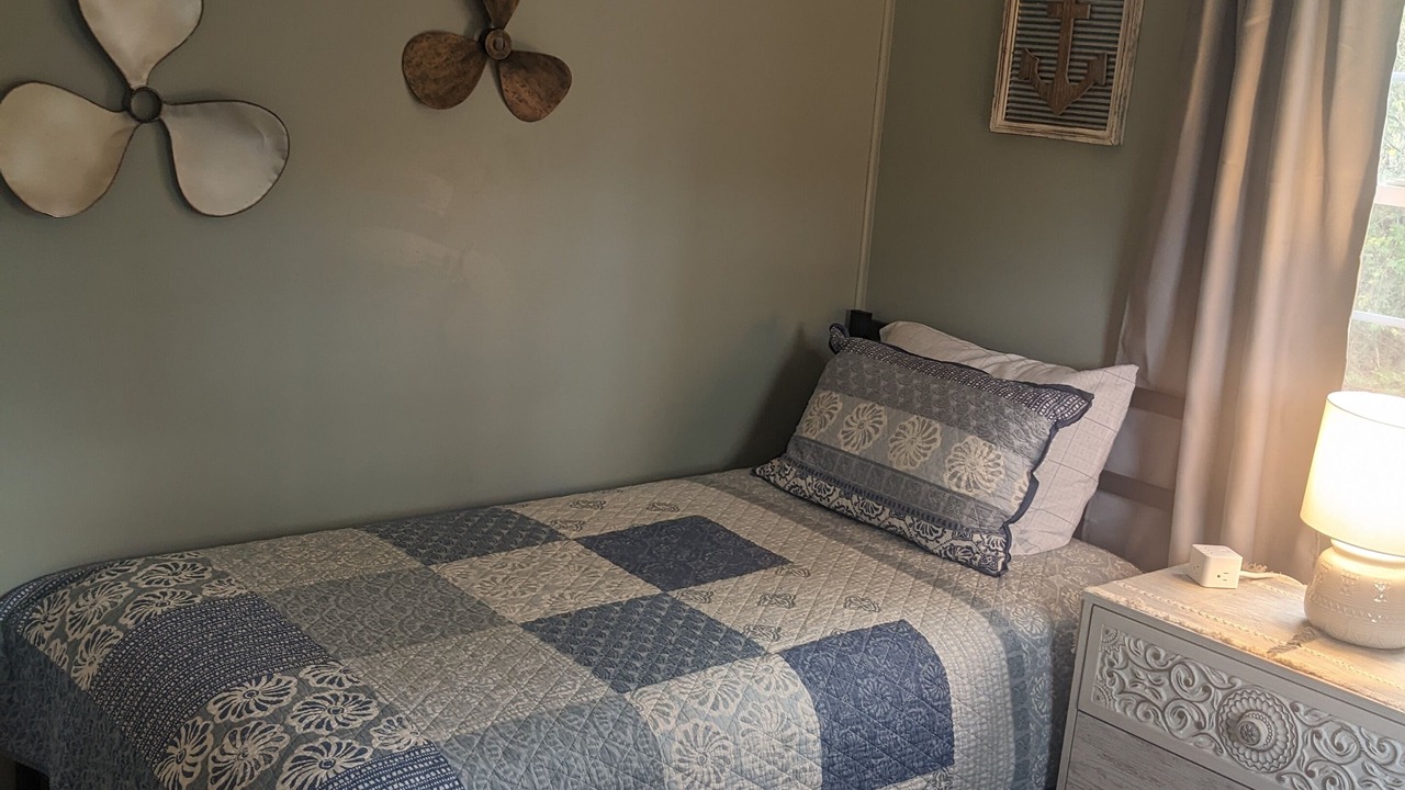 Photo of Bedroom in Troy