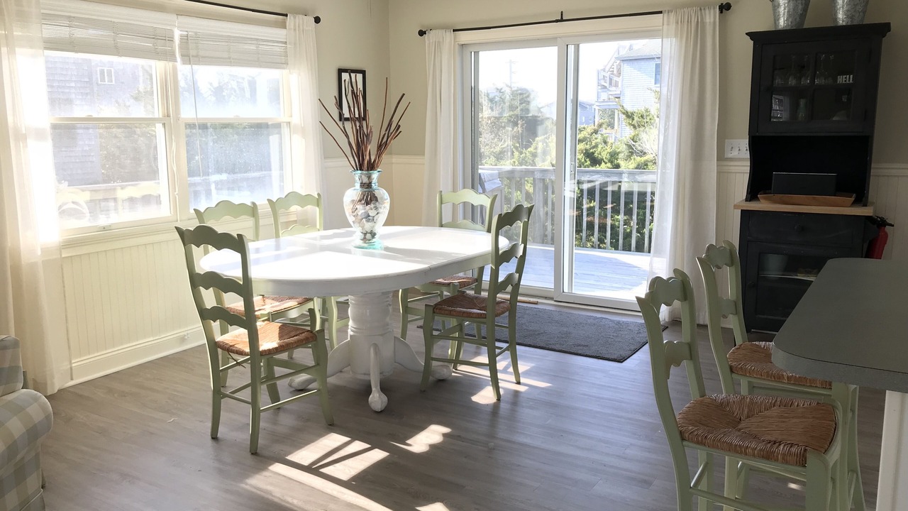 Photo of Livingroom in Palisade Acres