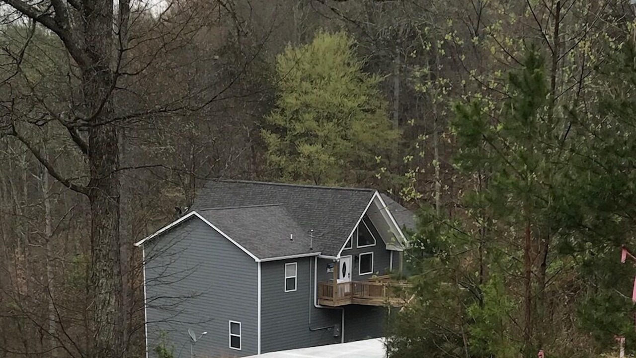 Photo of Others in La Follette