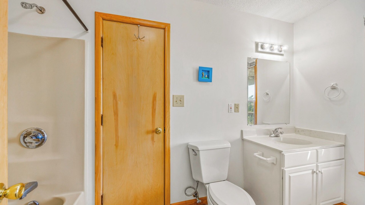Photo of Bathroom in Salvo