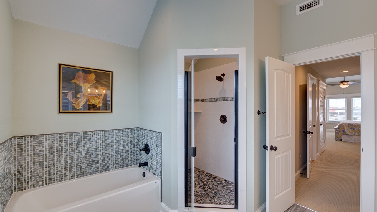 Photo of Bathroom in Nags Head