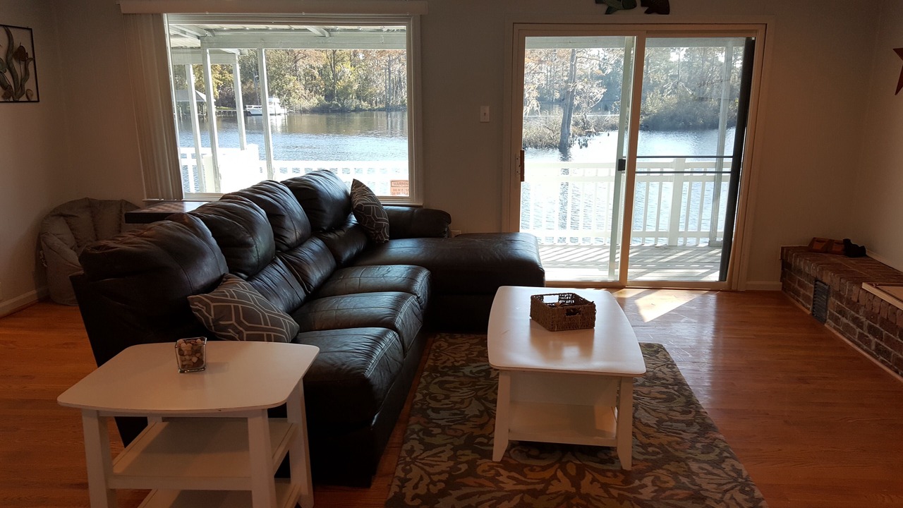 Photo of Livingroom in Brices Creek