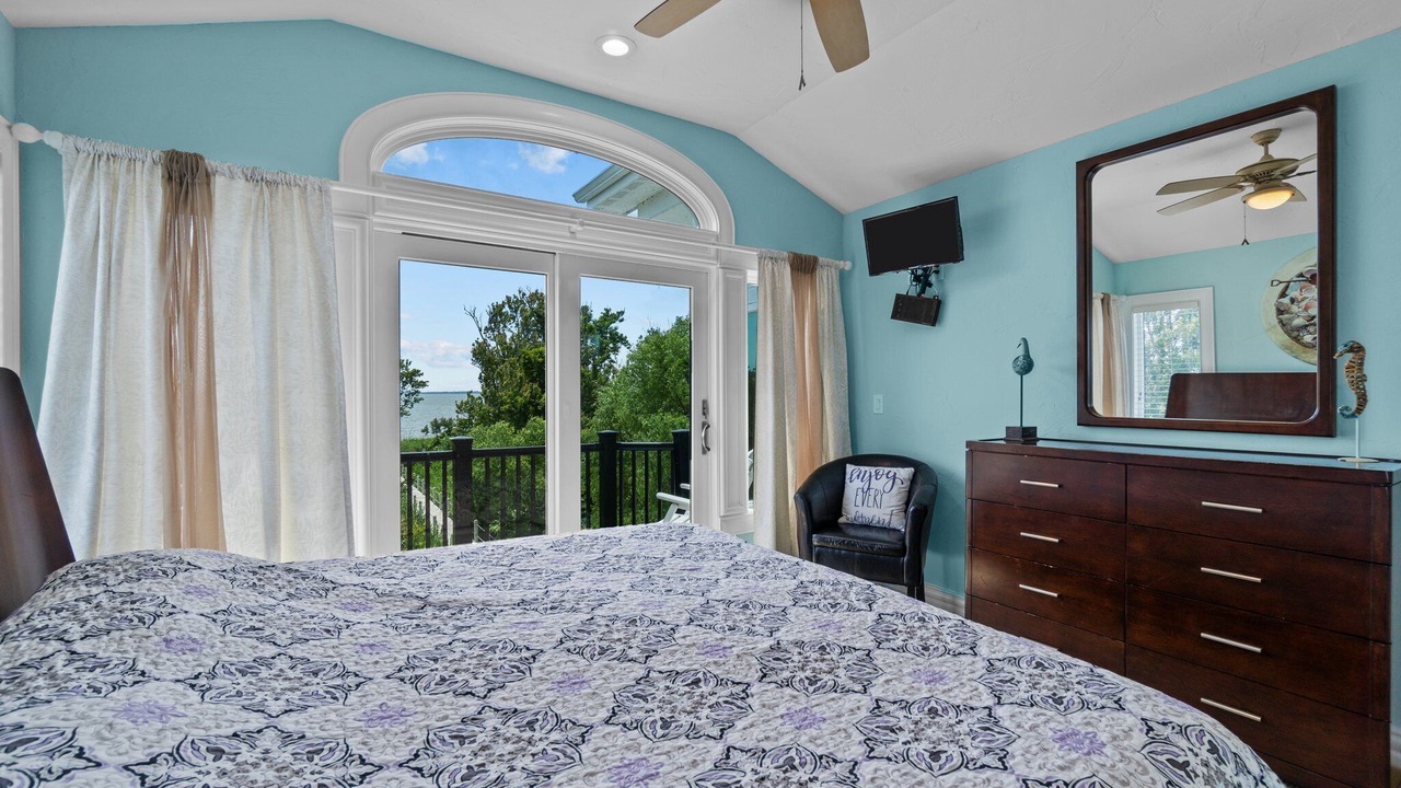 Photo of Bedroom in Corolla