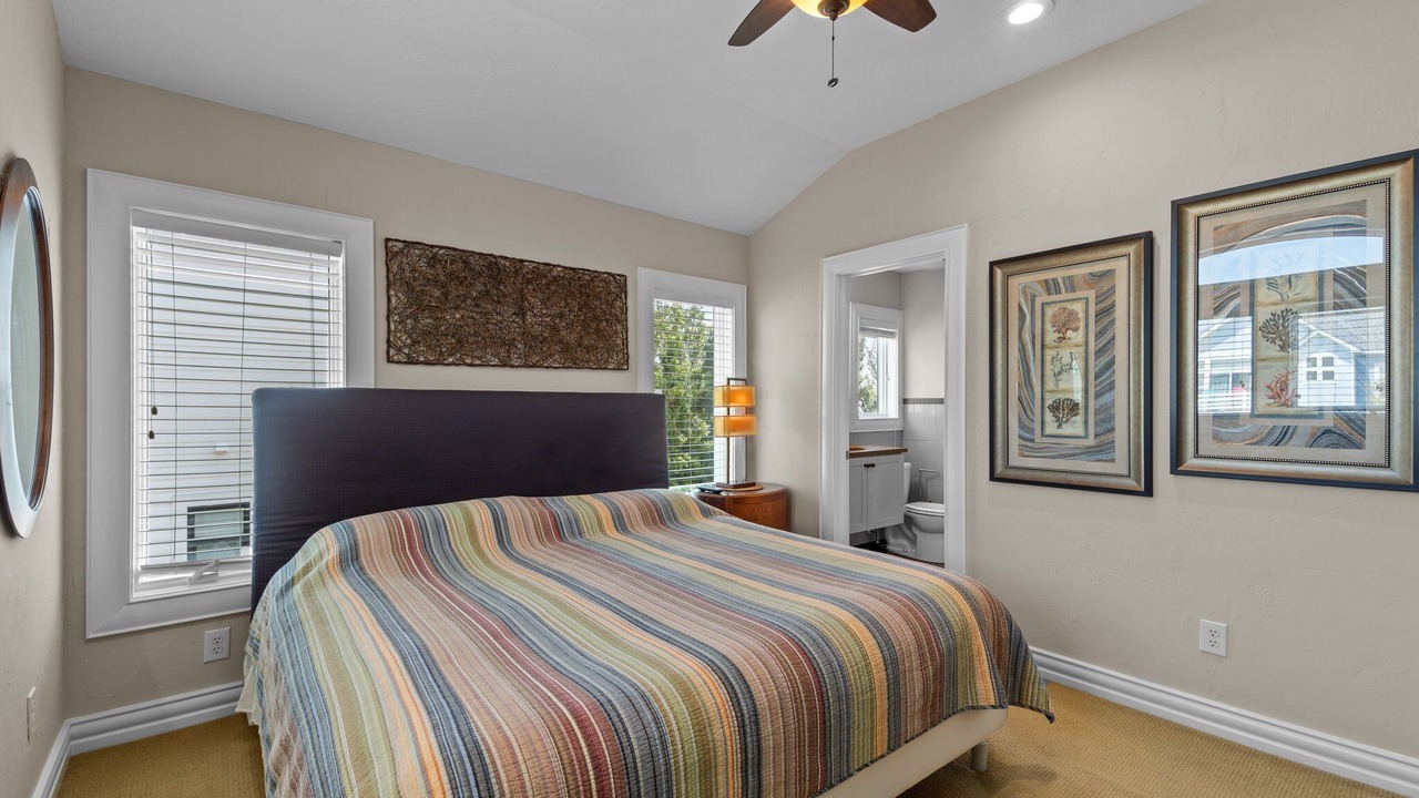 Photo of Bedroom in Corolla