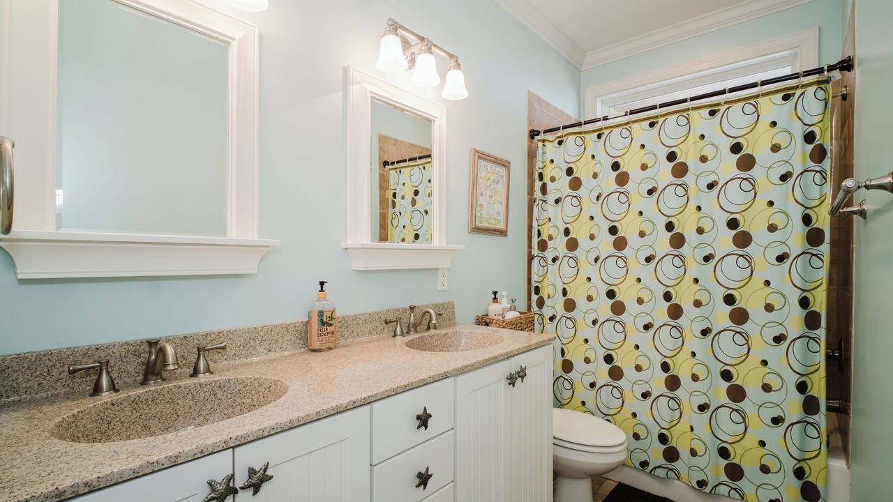 Photo of Bathroom in North Carolina Coast