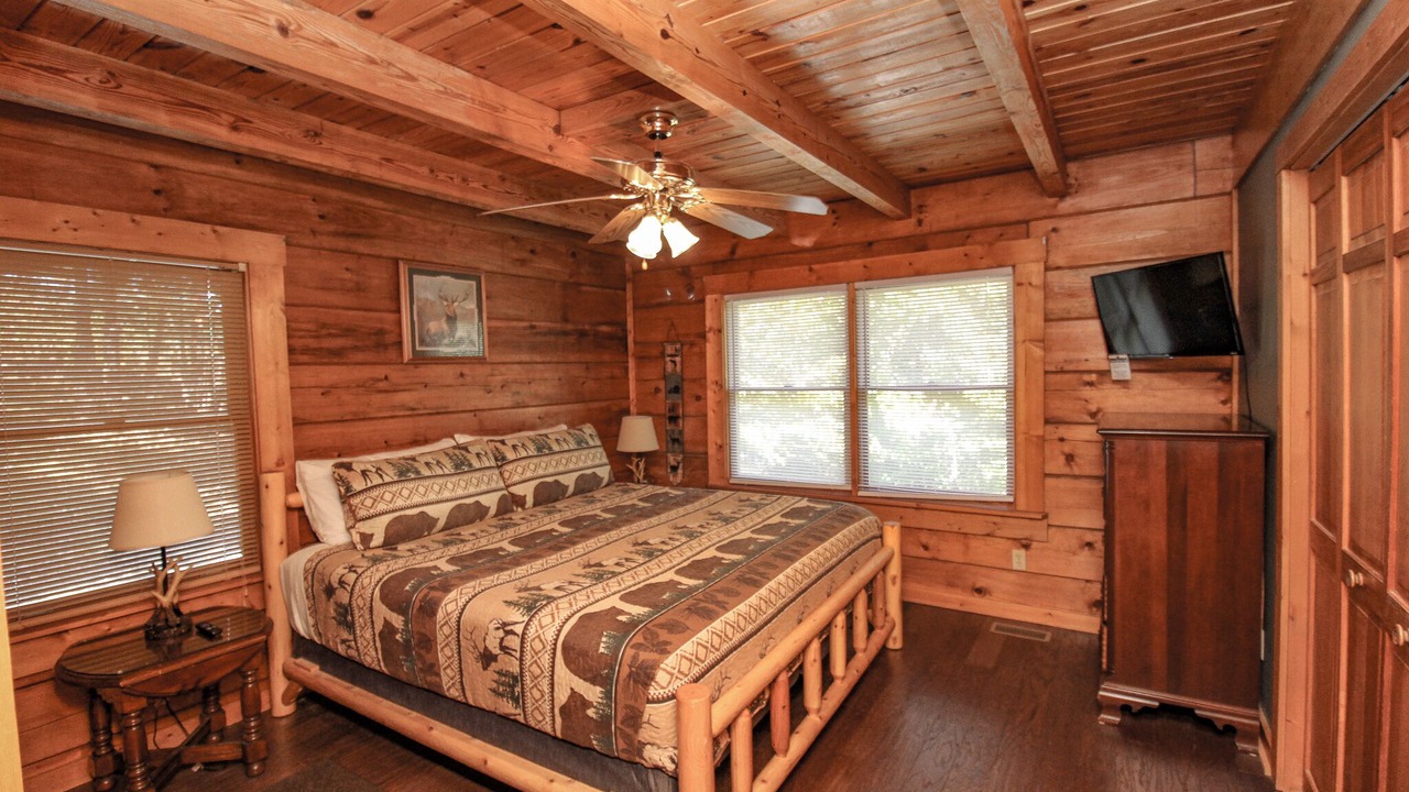 Photo of Bathroom in Wears Valley