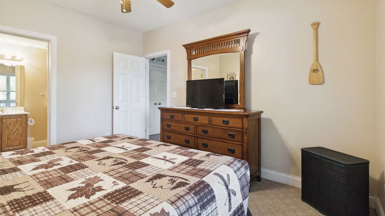 Photo of Bedroom in Sloans Valley