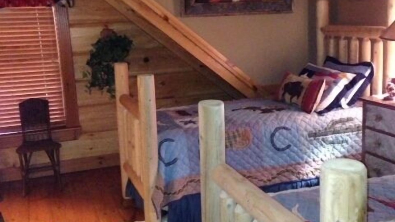 Photo of Bedroom in Oneida