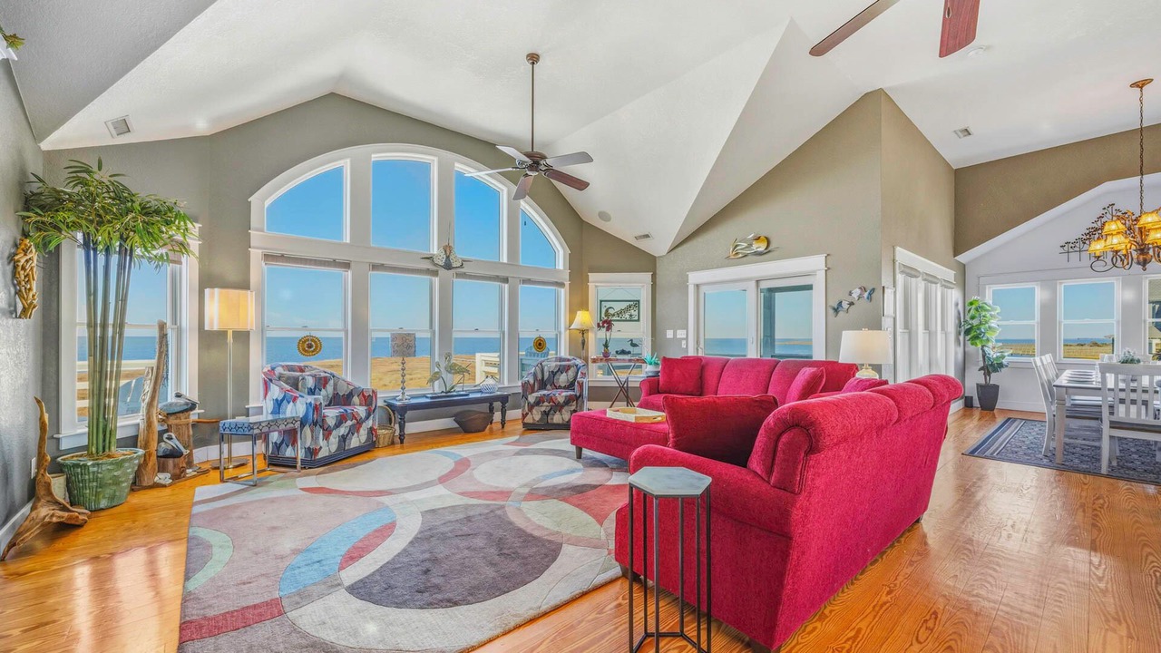Photo of Bedroom in Wind Over Waves