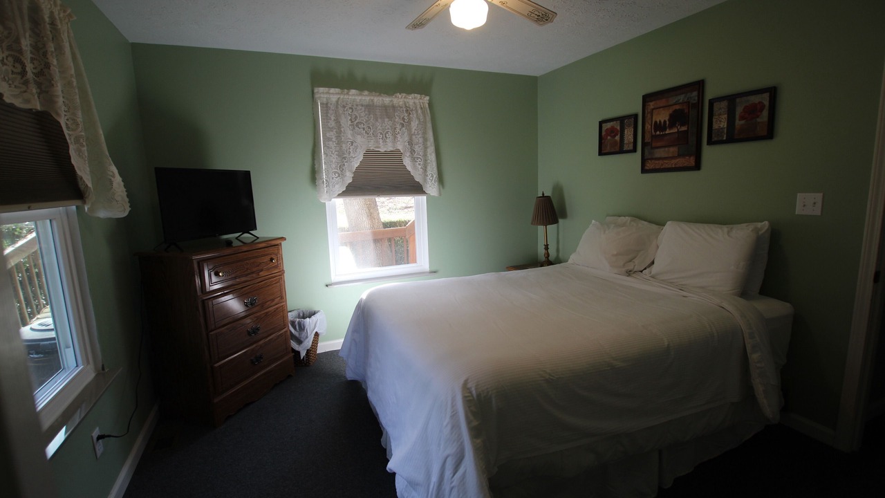 Photo of Bedroom in Monticello