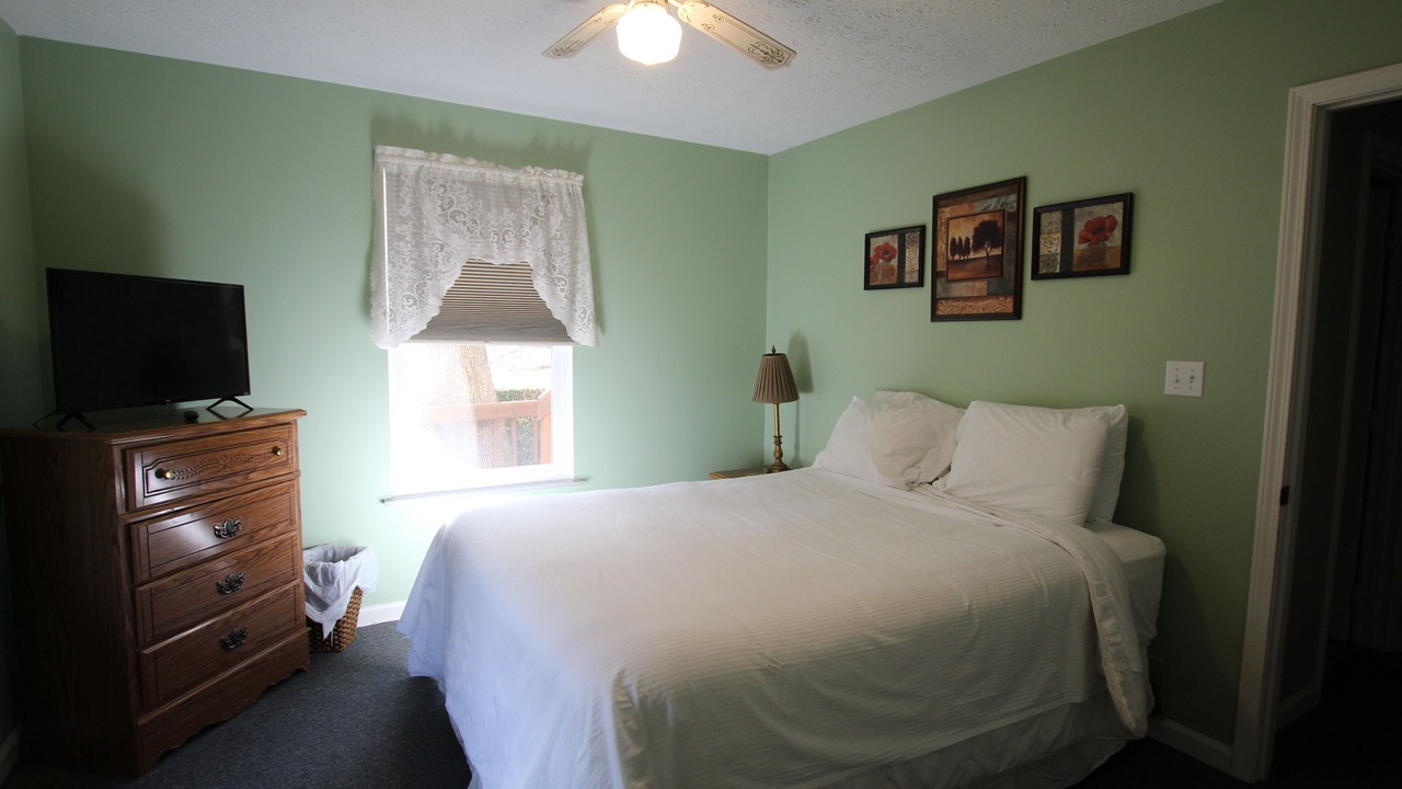 Photo of Bedroom in Monticello