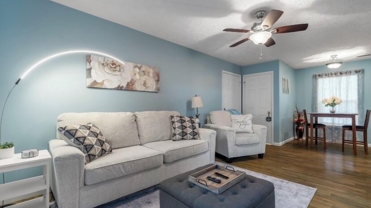 Photo of Livingroom in Cookeville