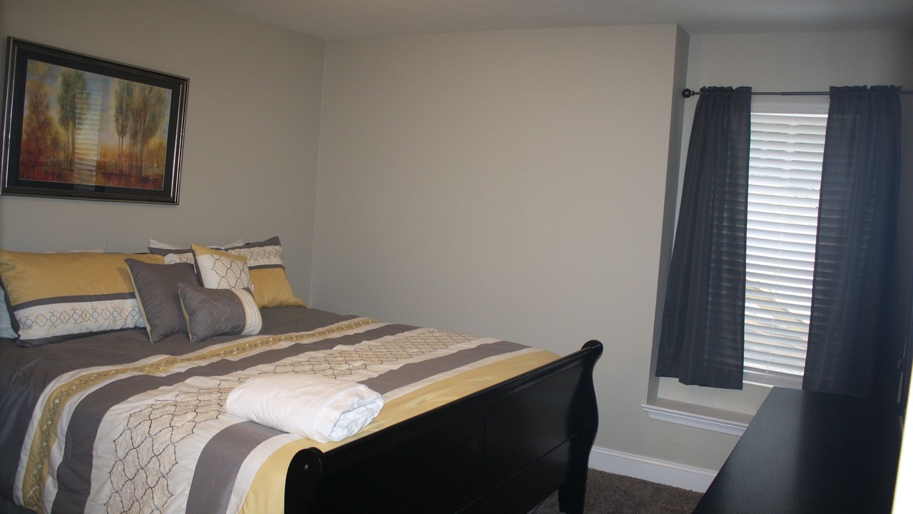 Photo of Bedroom in La Follette