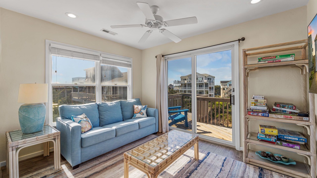 Photo of Bedroom in Waves