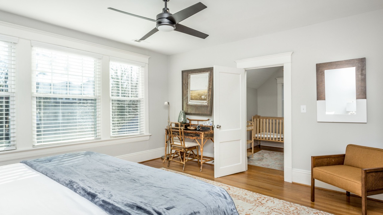 Photo of Bedroom in Downtown