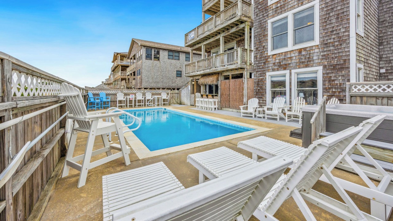Photo of Outdoor in Waves